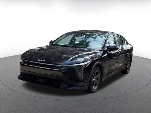 Used 2025 Kia K4 FWD image 7