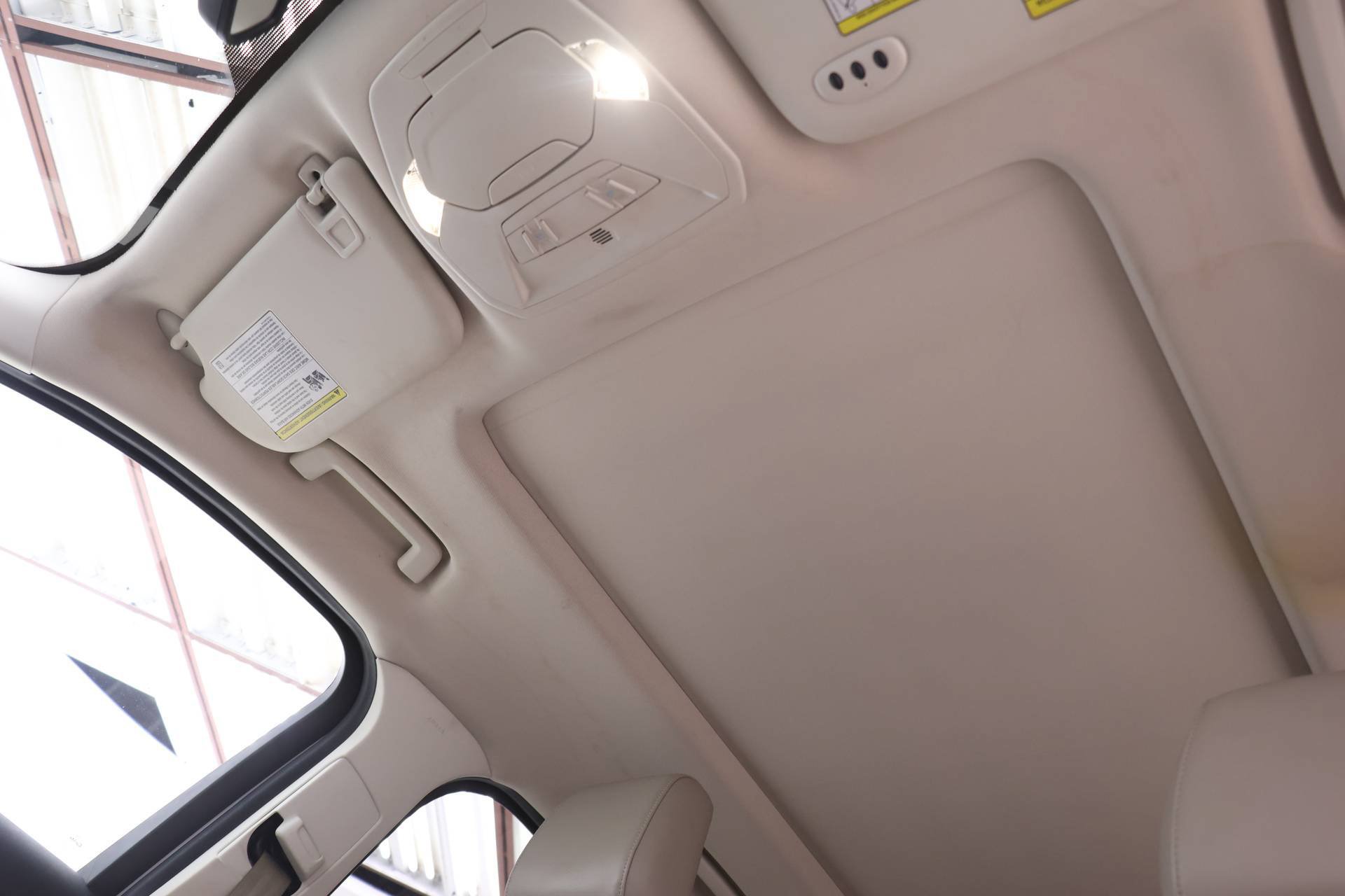 Used 2018 Ford Escape Titanium AWD/4WD image 16