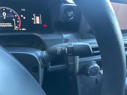 Used 2024 Toyota Tacoma SR5 image 33