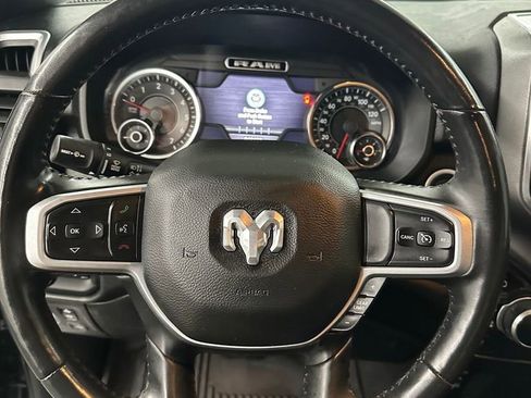 Used 2021 RAM 1500 Big Horn image 15