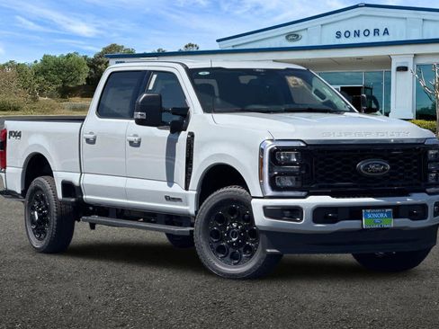 New 2026 Ford F250 4x4 Crew Cab Super Duty image 2