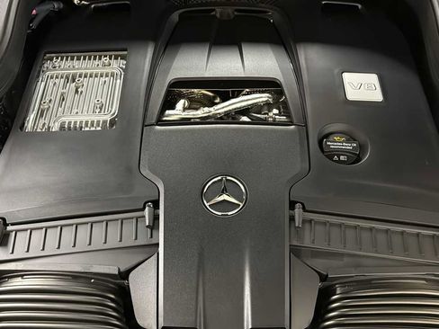 New 2026 Mercedes-Benz GLS 580 4MATIC image 12
