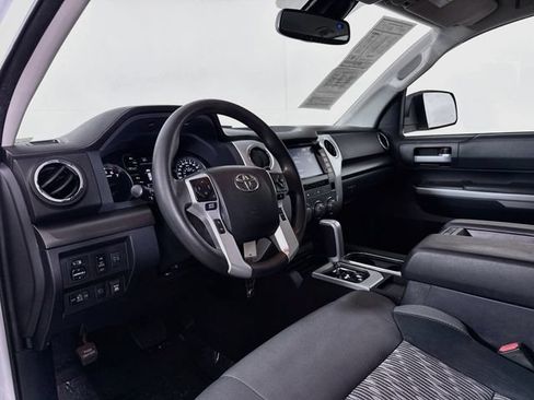 Used 2021 Toyota Tundra SR5 RWD image 9