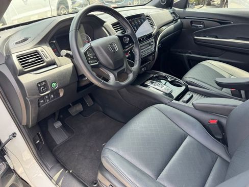 Used 2021 Honda Passport Touring image 11