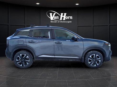 New 2026 Nissan Kicks SV w/ Cold Weather Package AWD/4WD image 9