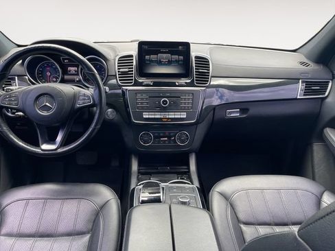 Used 2017 Mercedes-Benz GLS 450 4MATIC image 10