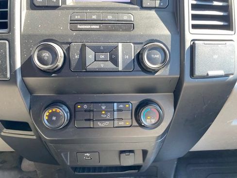 Used 2020 Ford F150 XL w/ Equipment Group 101A Mid RWD image 18