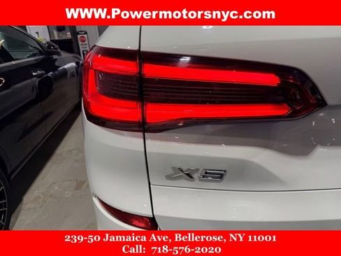 Used 2019 BMW X5 xDrive40i w/ M Sport Package image 10
