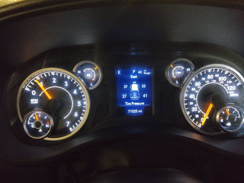 Used 2022 RAM 1500 Big Horn RWD image 23