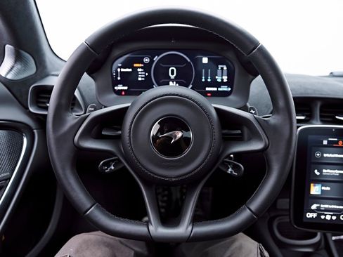 Used 2026 McLaren Artura RWD image 68