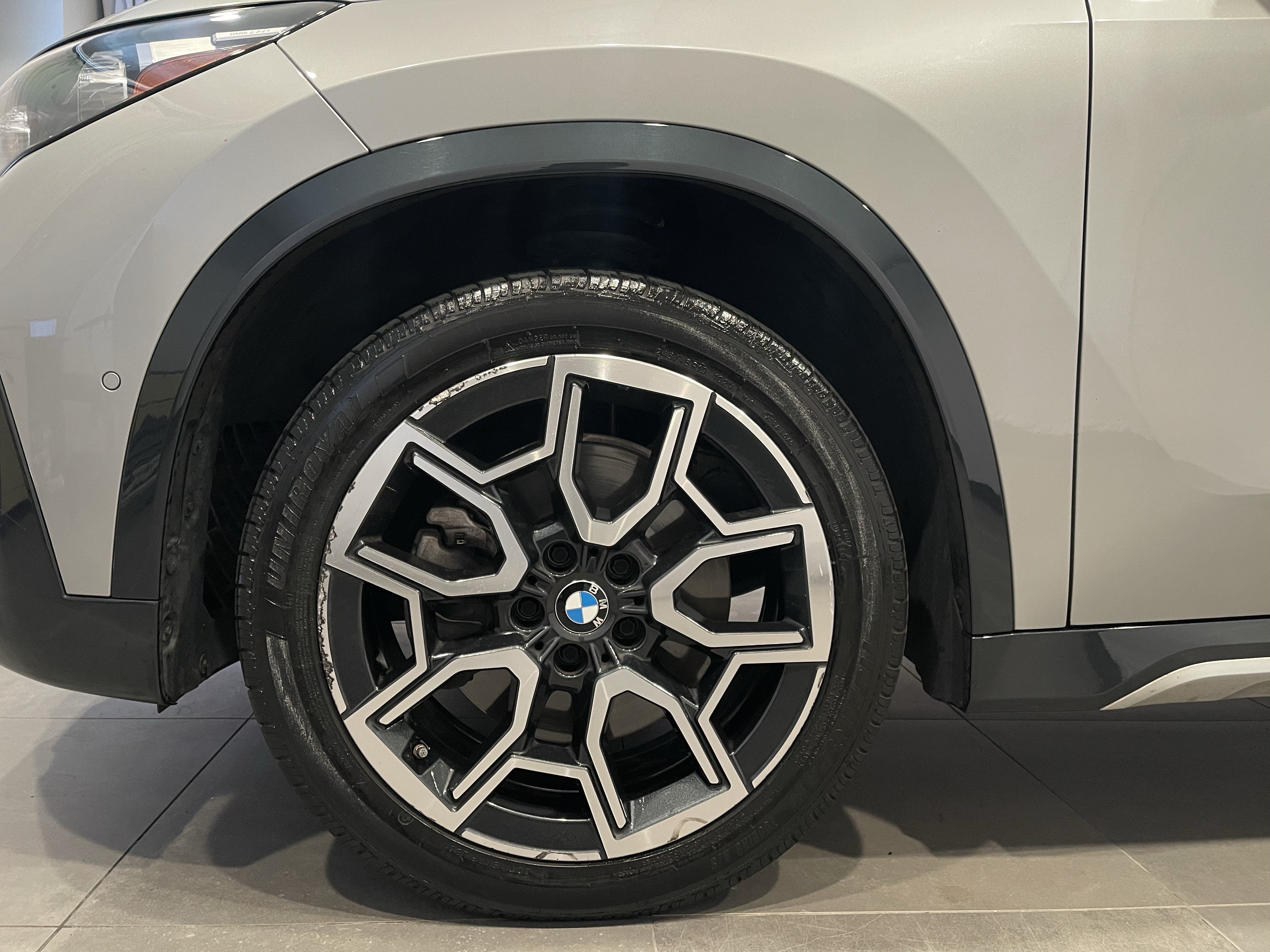 Certified 2023 BMW X1 xDrive28i w/ Convenience Package AWD/4WD image 7