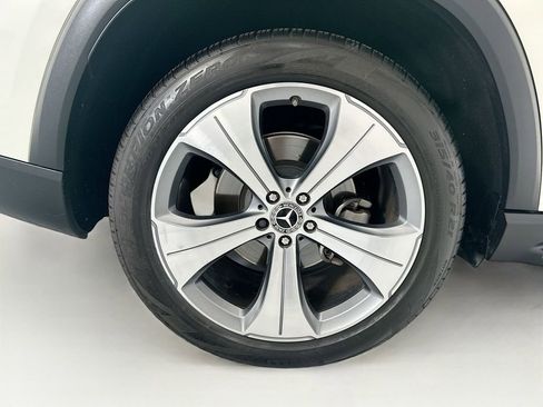 Used 2021 Mercedes-Benz GLS 450 4MATIC image 32