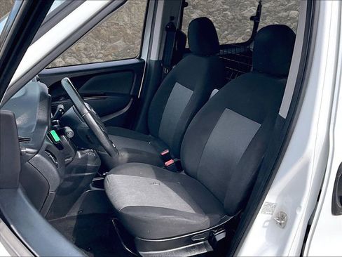 Used 2017 RAM ProMaster City Tradesman SLT w/ Rear Back-up Camera Group image 23