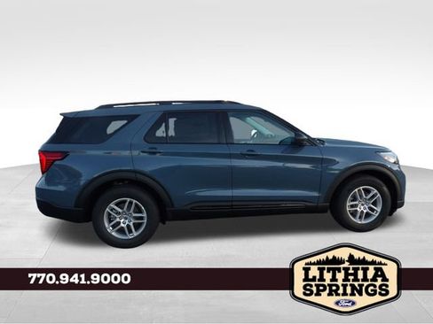New 2026 Ford Explorer Active w/ Active Comfort Package RWD image 9
