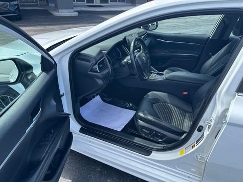Used 2023 Toyota Camry SE FWD image 13