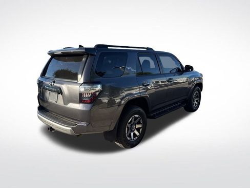 Used 2022 Toyota 4Runner TRD Off-Road Premium image 4