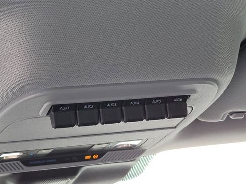 New 2026 Ford F250 XL w/ XL Chrome Package image 13