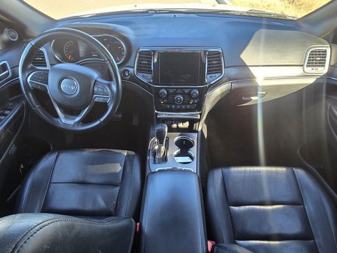 Used 2022 Jeep Grand Cherokee Limited image 28