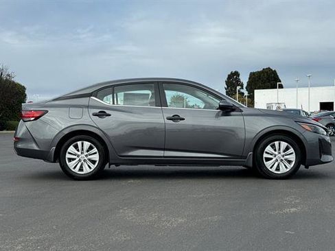 New 2025 Nissan Sentra S image 3