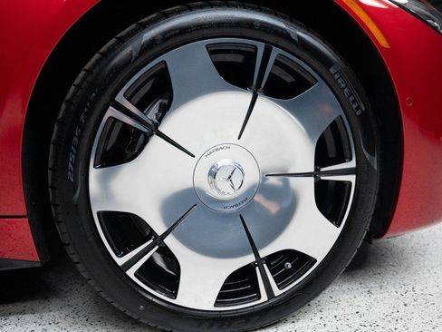 New 2026 Mercedes-Benz Maybach SL 680 image 12