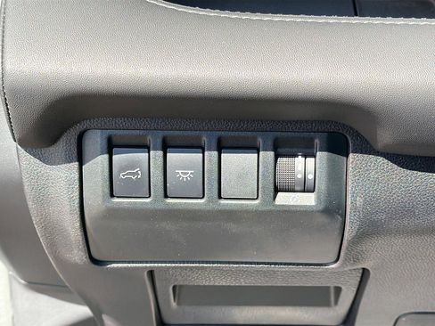 Certified 2025 Subaru Ascent Touring image 34