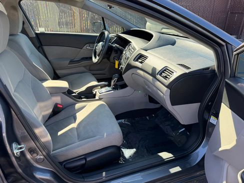 Used 2013 Honda Civic LX image 14