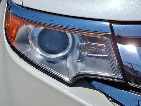 Used 2013 Ford Edge SEL AWD/4WD image 9
