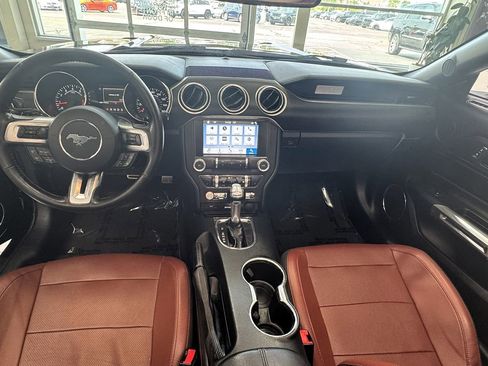 Used 2017 Ford Mustang GT Premium image 21