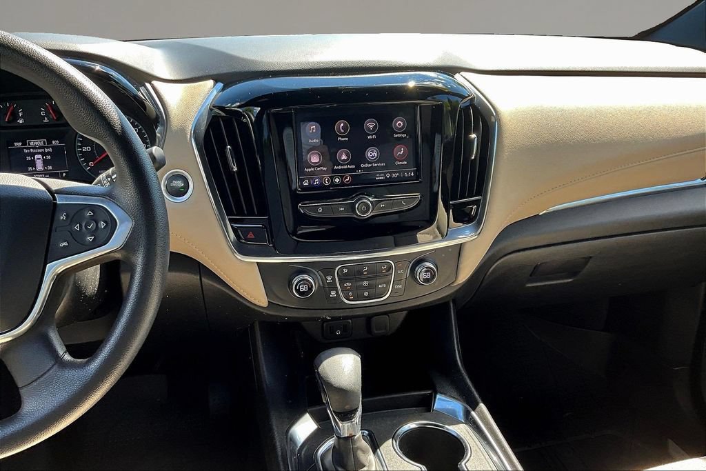 Used 2023 Chevrolet Traverse LS w/ Safety Package AWD/4WD image 9