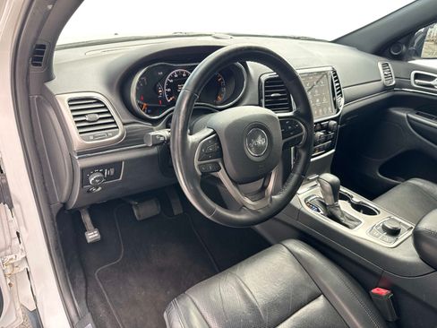 Used 2019 Jeep Grand Cherokee Limited w/ Luxury Group II AWD/4WD image 23