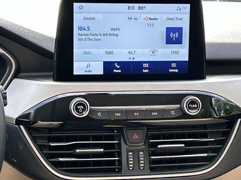 Used 2021 Ford Escape SEL w/ Technology Package FWD image 27