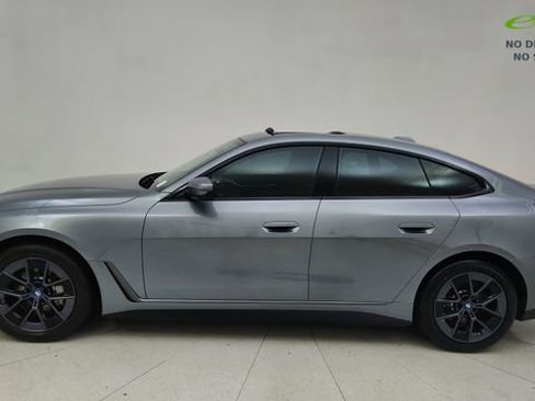 Used 2023 BMW i4 eDrive35 RWD image 10