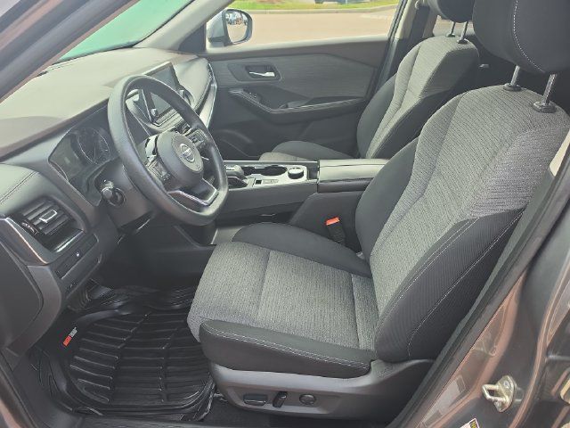 Used 2021 Nissan Rogue SV AWD/4WD image 9
