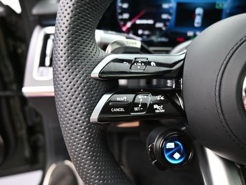 Used 2025 Mercedes-Benz S 63 AMG S image 11