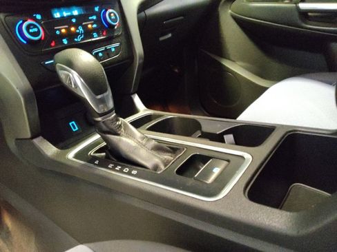 Used 2018 Ford Escape SE image 26