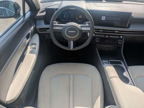 Used 2024 Hyundai Sonata SEL FWD image 15
