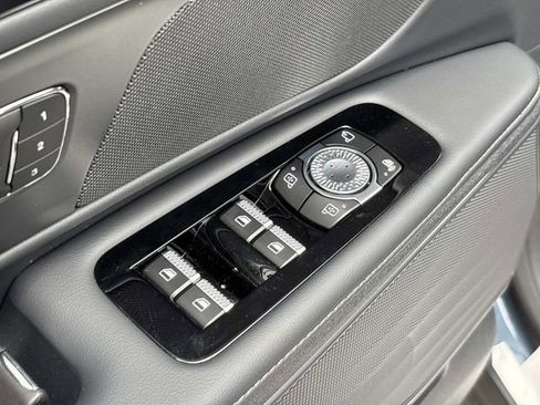 New 2026 Lincoln Nautilus Premier w/ Jet Appearance Package image 22