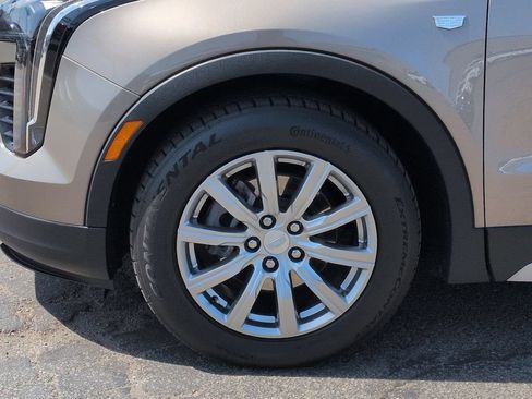 Used 2020 Cadillac XT4 Premium Luxury FWD image 34