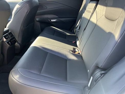 Used 2025 Lexus RX 350 FWD image 21