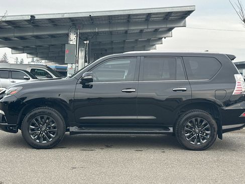 Used 2021 Lexus GX 460 Premium w/ Premium Package image 7