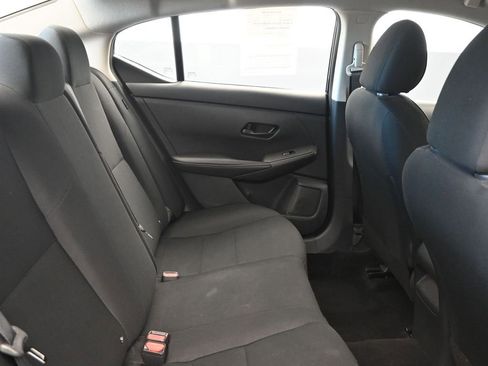 Used 2025 Nissan Sentra S FWD image 13
