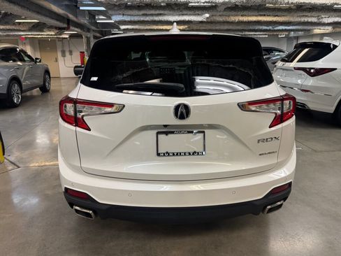 Certified 2024 Acura RDX SH-AWD w/ Technology Package image 8