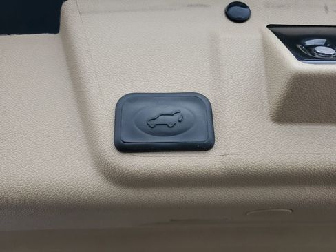 Used 2012 Buick Enclave Leather w/ Trailering Provision Package image 32