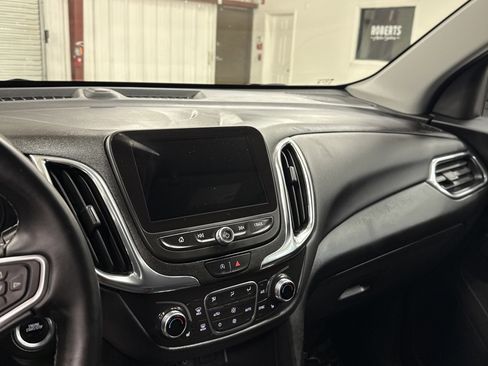 Used 2023 Chevrolet Equinox LT image 8