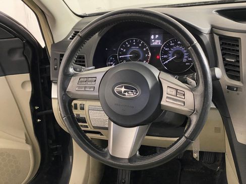 Used 2011 Subaru Legacy 2.5i Premium w/ All-Weather Pkg image 15