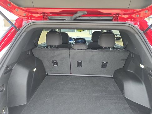 Used 2026 Chevrolet Equinox LT image 18