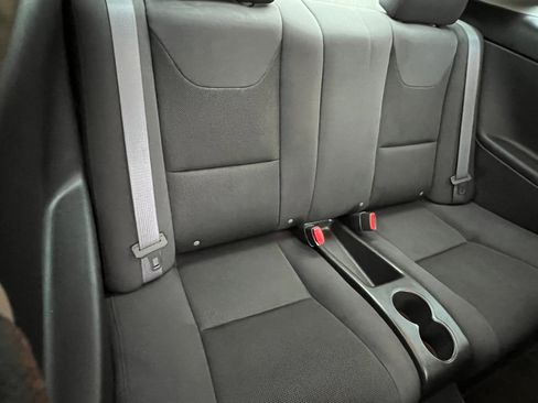 Used 2009 Pontiac G6 GT image 20