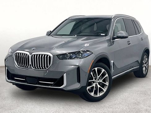Used 2026 BMW X5 sDrive40i w/ Executive Package RWD image 11