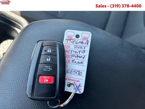 Certified 2021 Toyota RAV4 XLE w/ Convenience Package AWD/4WD image 28