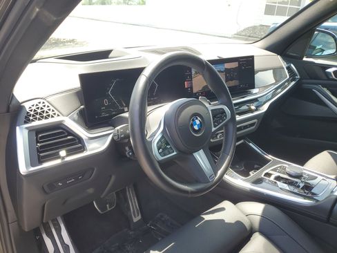 Certified 2024 BMW X5 xDrive40i w/ M Sport Package AWD/4WD image 10